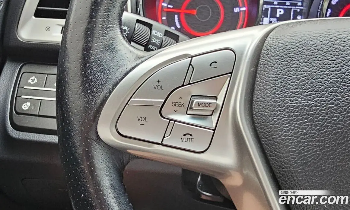 SsangYong TIBOLI 2015 1.6 автомат (гидро), фото 14