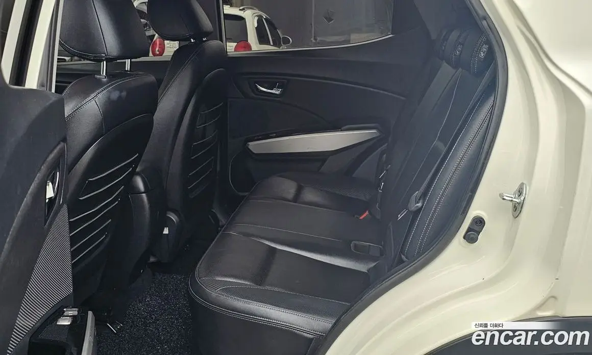 SsangYong TIBOLI 2015 1.6 автомат (гидро), фото 9