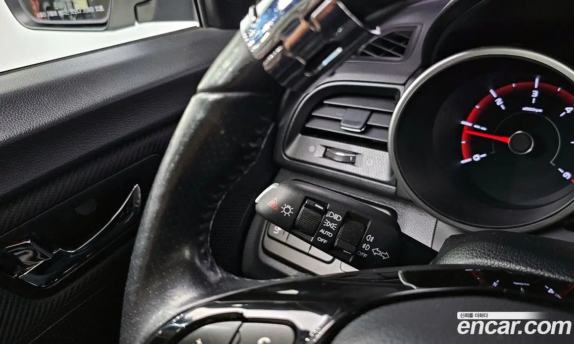 SsangYong TIBOLI 2016 1.6 автомат (гидро), фото 18