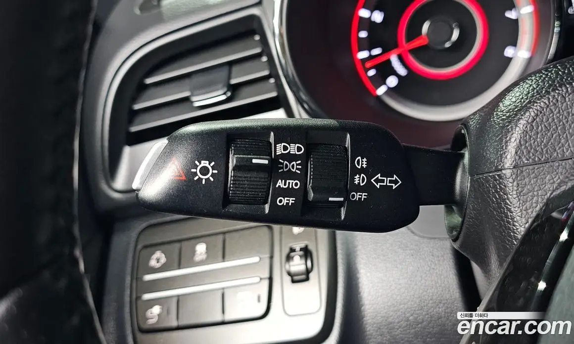 SsangYong TIBOLI 2017 1.6 автомат (гидро), фото 32