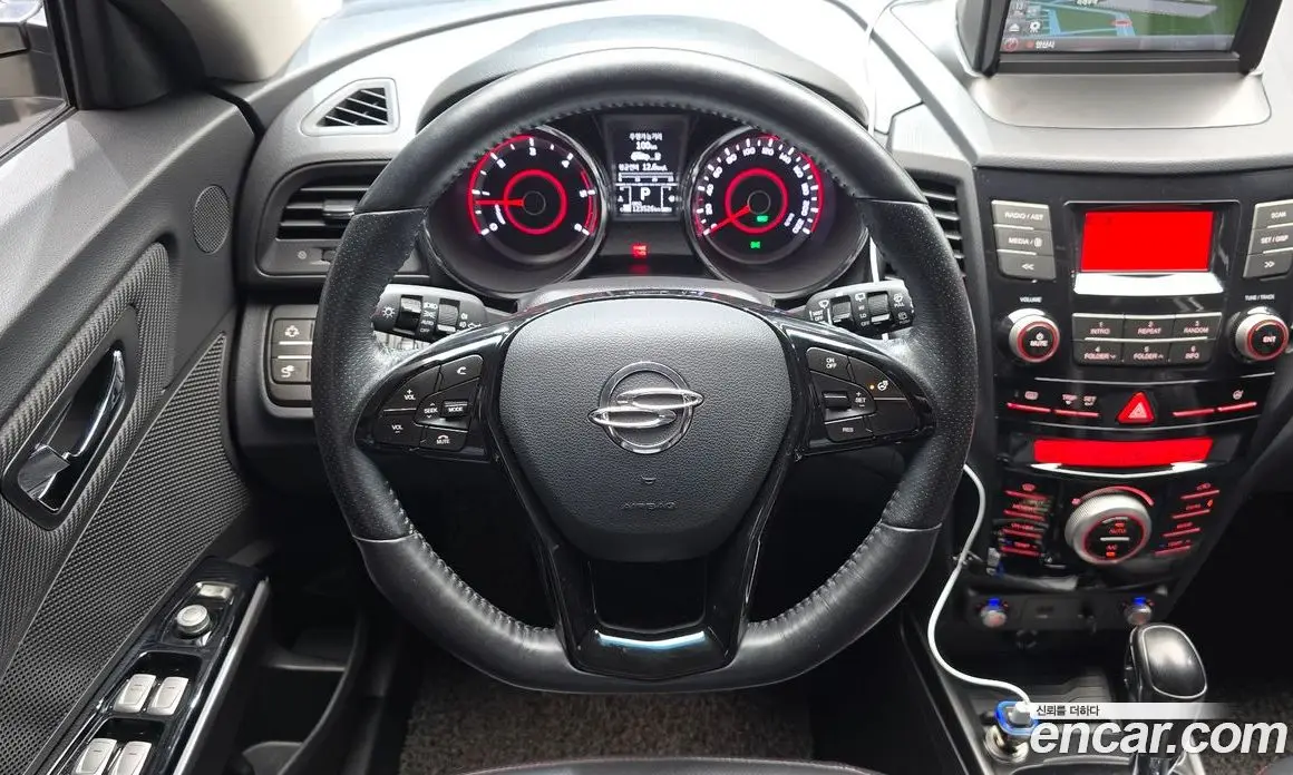 SsangYong TIBOLI 2017 1.6 автомат (гидро), фото 13