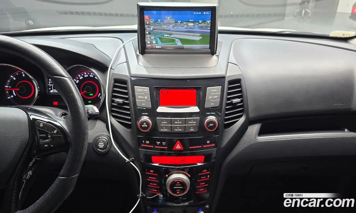 SsangYong TIBOLI 2017 1.6 автомат (гидро), фото 19