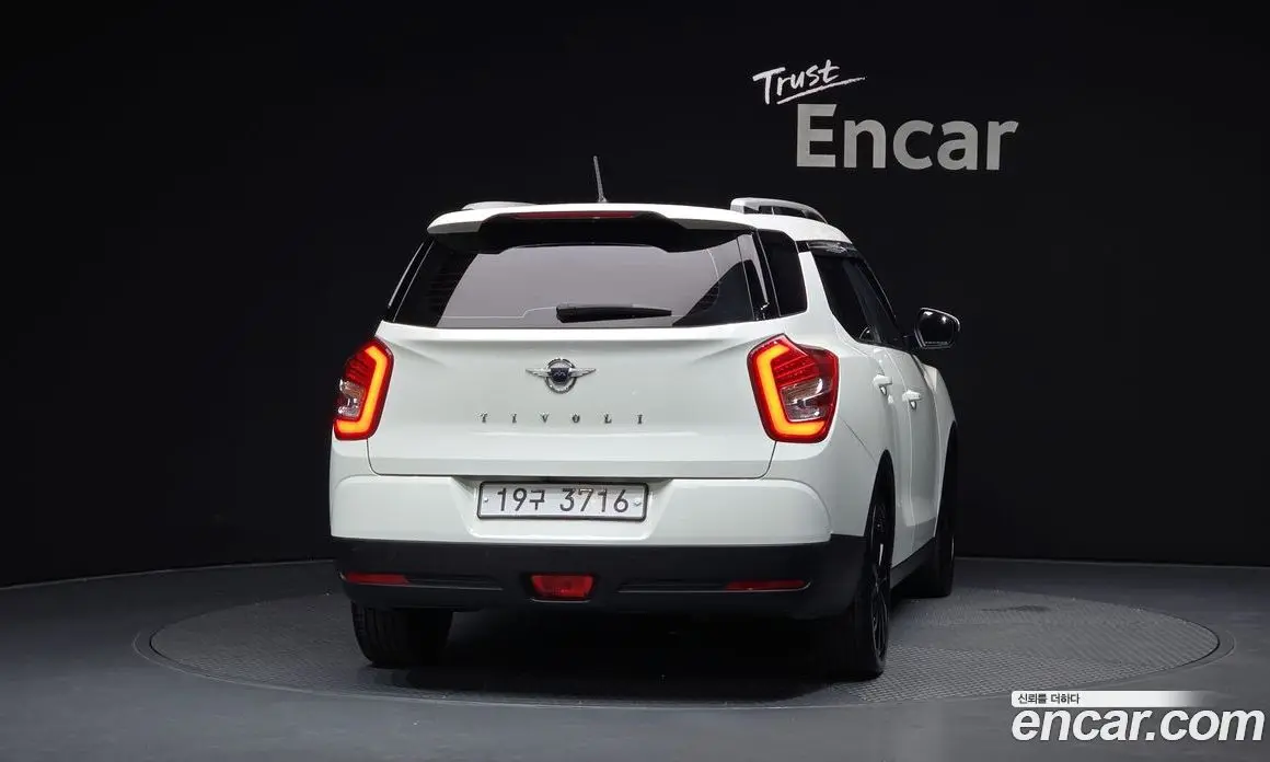 SsangYong TIBOLI 2017 1.6 автомат (гидро), фото 4