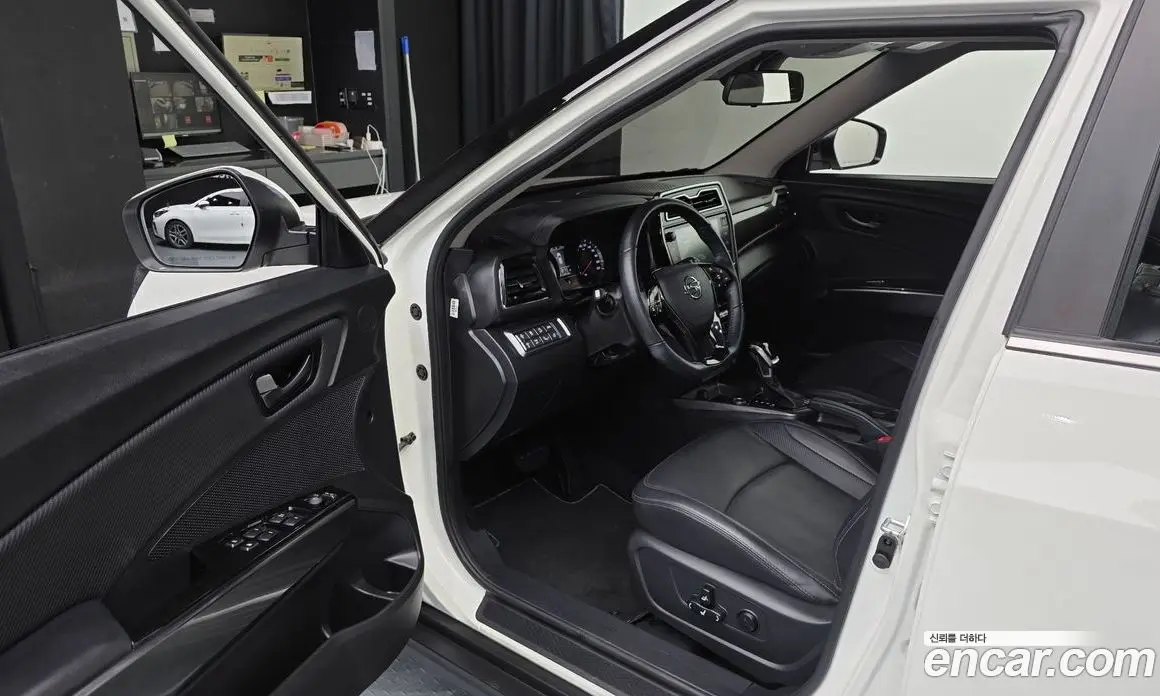 SsangYong TIBOLI 2021 1.5 автомат (гидро), фото 10