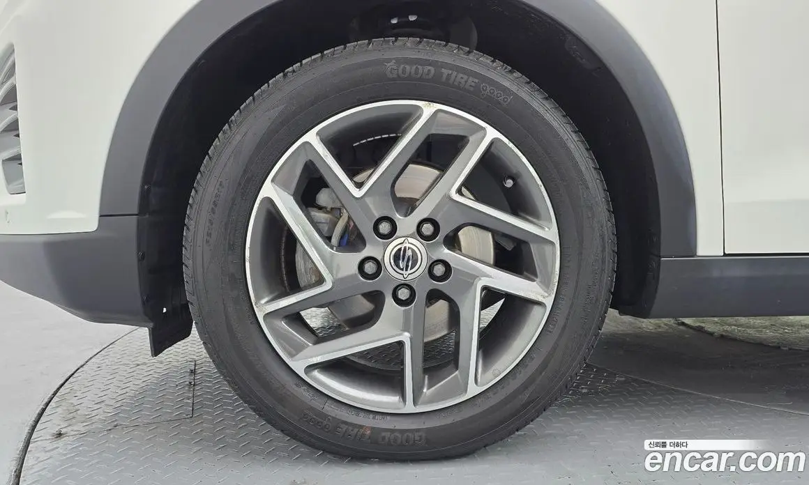 SsangYong TIBOLI 2022 1.5 автомат (гидро), фото 5