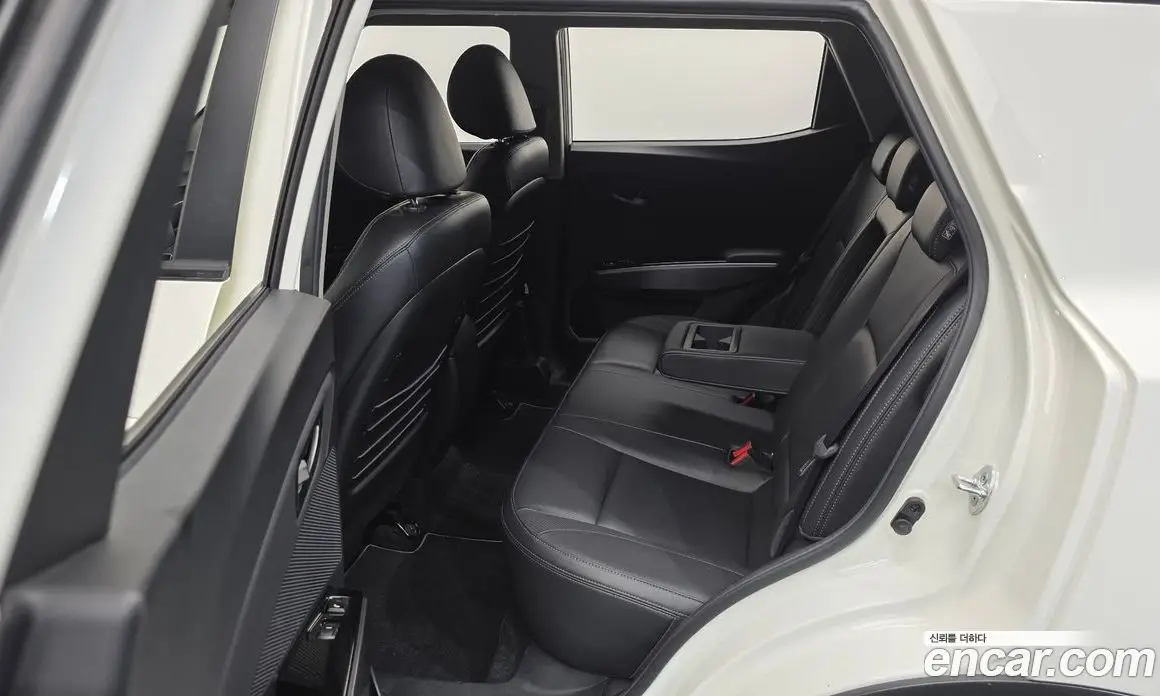 SsangYong TIBOLI 2024 1.6 автомат (гидро), фото 18