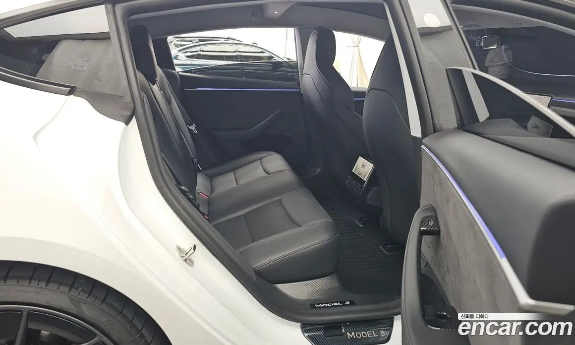 Tesla Model 3 2024 0.2 автомат (гидро), фото 18 Tesla Model 3 2024 0.2 автомат (гидро), фото 18