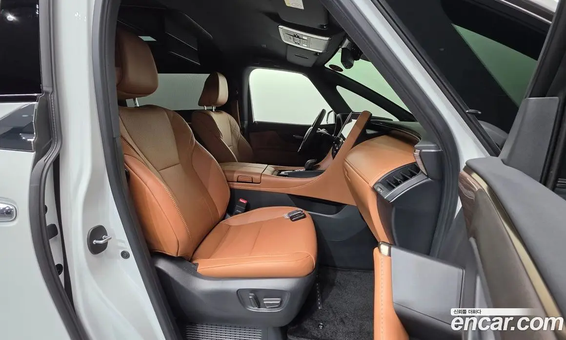 Toyota Alphard 2025 2.5 автомат (гидро), фото 13 Toyota Alphard 2025 2.5 автомат (гидро), фото 13