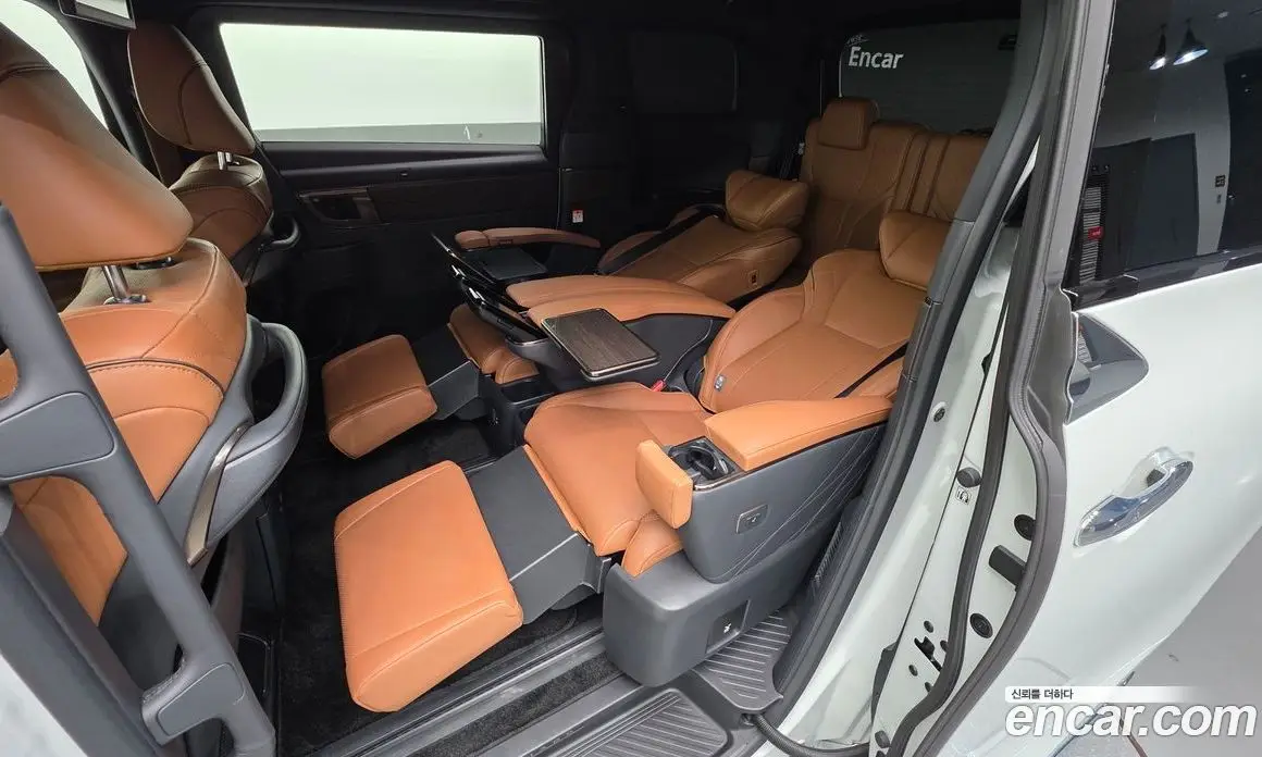 Toyota Alphard 2025 2.5 автомат (гидро), фото 22 Toyota Alphard 2025 2.5 автомат (гидро), фото 22