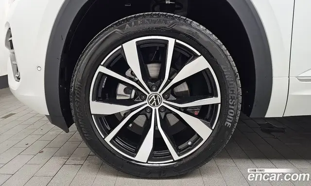 Volkswagen Atlas 2025 2.0 автомат (гидро), миниатюра 5