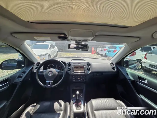 Volkswagen Tiguan 2015 2.0 автомат (гидро), миниатюра 11