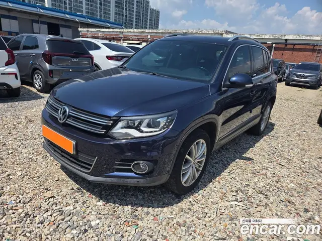 Volkswagen Tiguan 2015 2.0 автомат (гидро), миниатюра 5