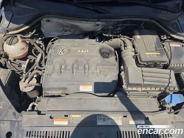 Volkswagen Tiguan 2015 2.0 автомат (гидро), миниатюра 7