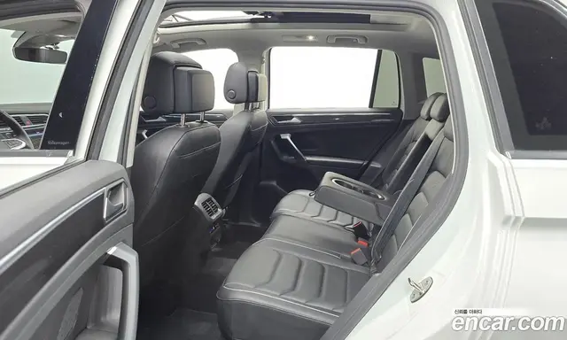 Volkswagen Tiguan 2022 2.0 автомат (гидро), миниатюра 11