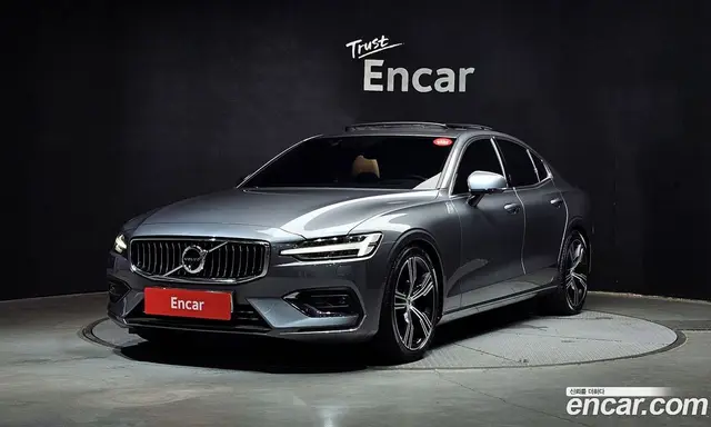 Volvo S60, 2020, 32 528 км