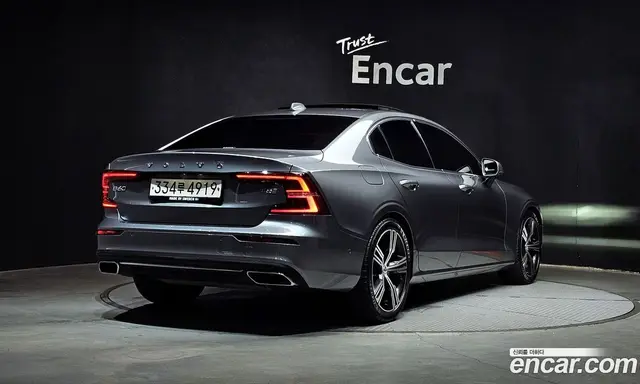 Volvo S60 2020 2.0 автомат (гидро), миниатюра 2