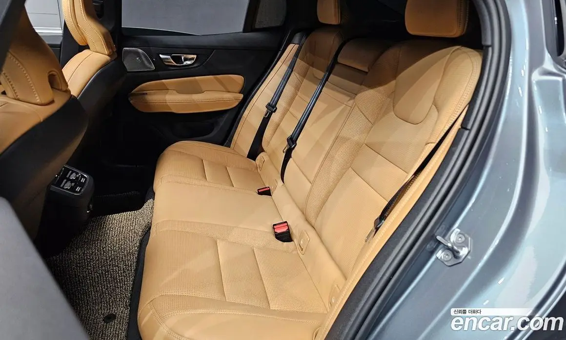 Volvo S60 2020 2.0 автомат (гидро), фото 16