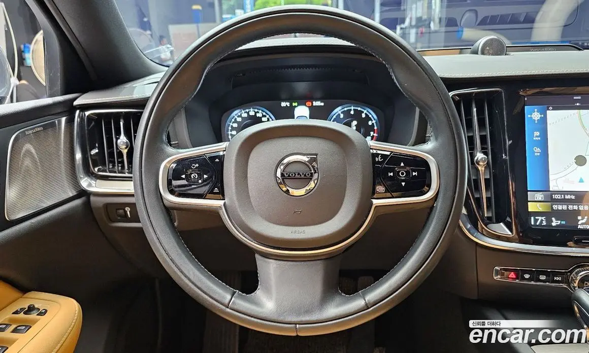 Volvo S60 2020 2.0 автомат (гидро), фото 19