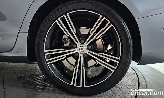 Volvo S60 2020 2.0 автомат (гидро), миниатюра 7