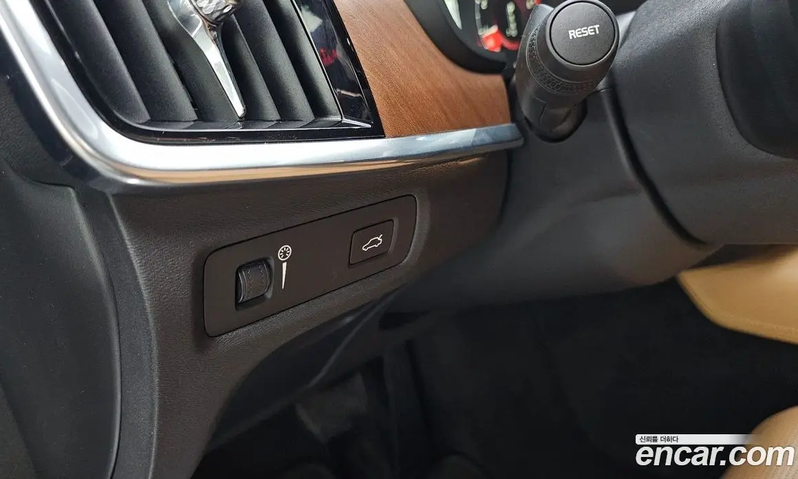 Volvo S90 2018 2.0 автомат (гидро), фото 28