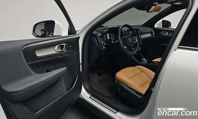 Volvo XC40 2022 2.0 автомат (гидро), миниатюра 12