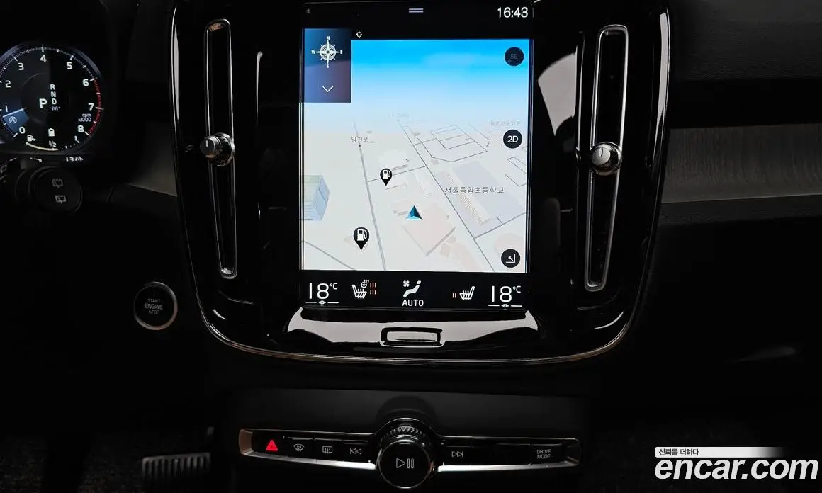 Volvo XC40 2022 2.0 автомат (гидро), фото 18