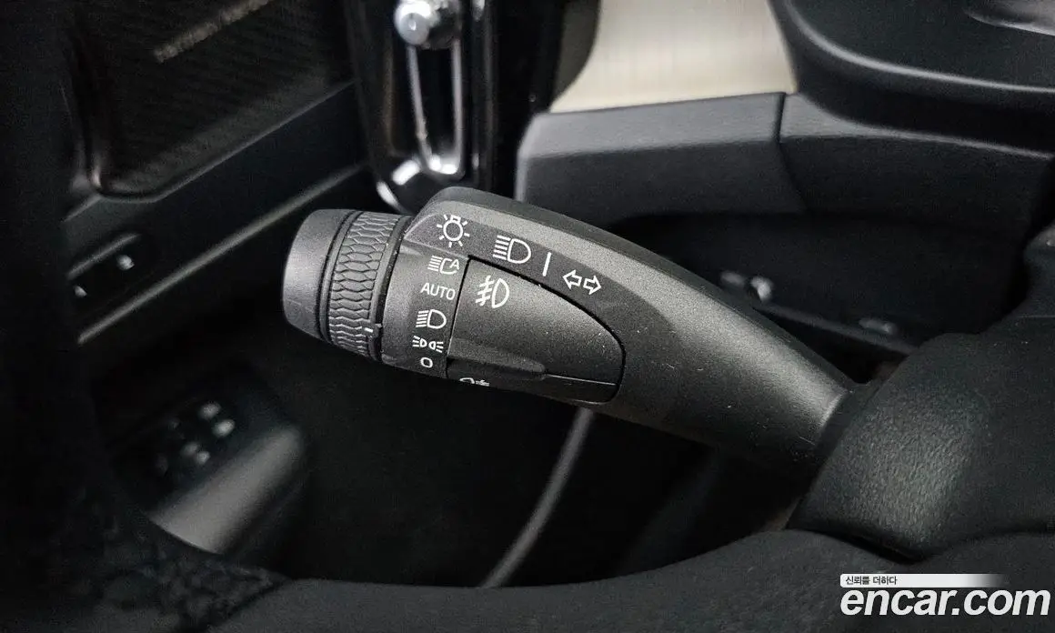 Volvo XC40 2022 2.0 автомат (гидро), фото 29