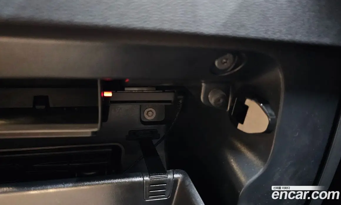 Volvo XC40 2022 2.0 автомат (гидро), фото 31