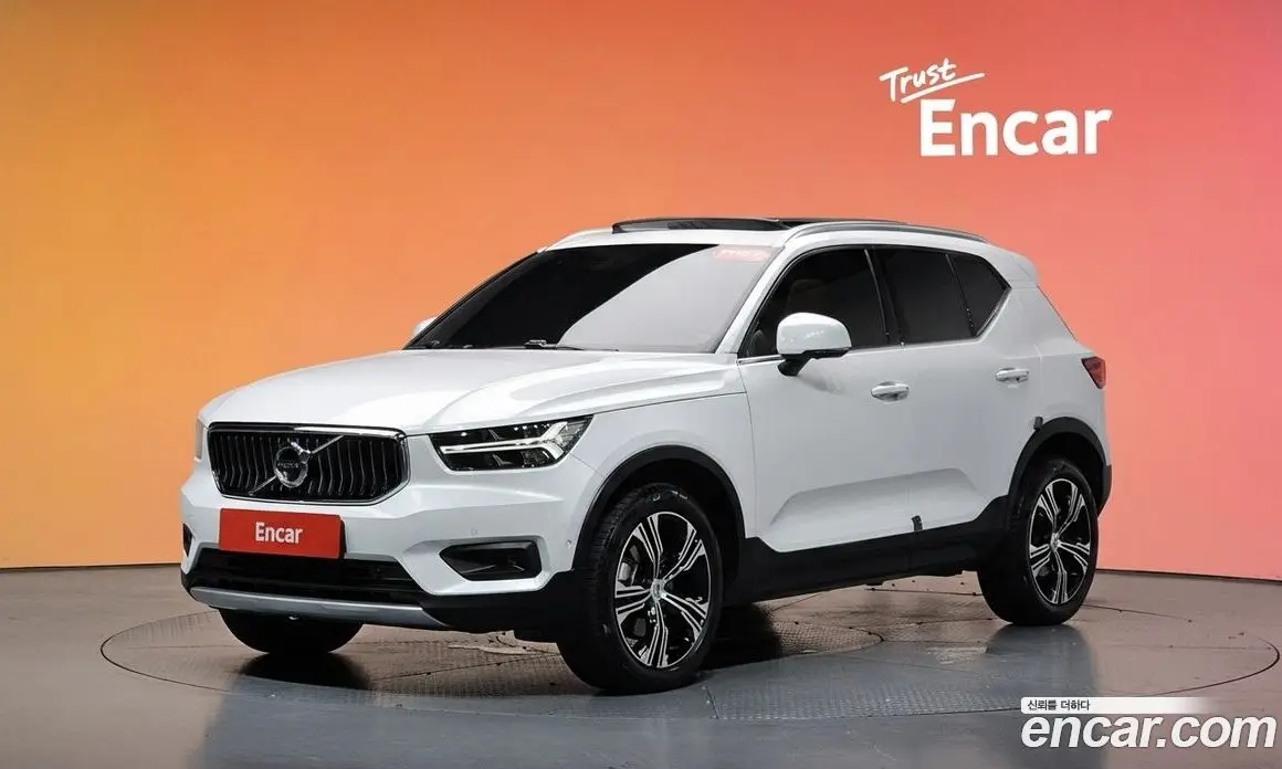 Volvo XC40 2022 2.0 автомат (гидро), фото 34