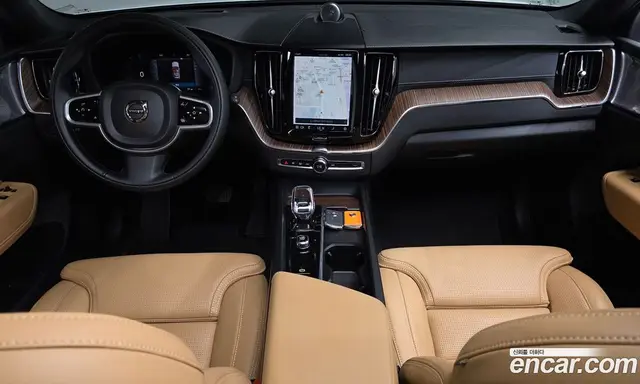 Volvo XC60 2021 2.0 автомат (гидро), миниатюра 9