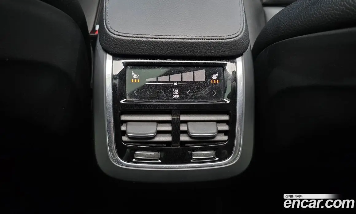 Volvo XC90 2016 2.0 автомат (гидро), фото 17