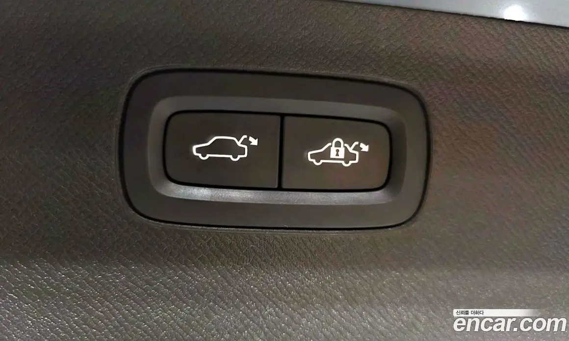 Volvo XC90 2016 2.0 автомат (гидро), фото 19