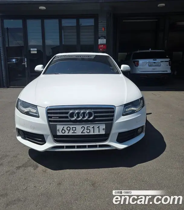 Audi A4 2009 2.0 автомат (гидро), миниатюра 3