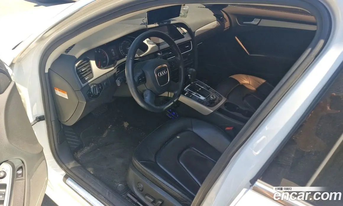 Audi A4 2009 2.0 автомат (гидро), фото 7
