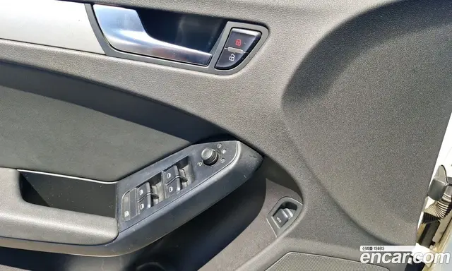 Audi A4 2009 2.0 автомат (гидро), миниатюра 8