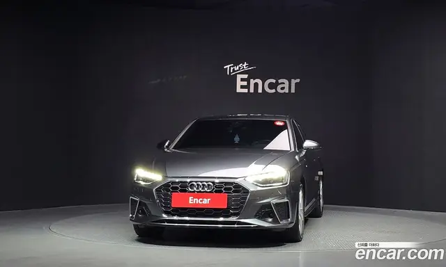 Audi A4 2021 2.0 автомат (гидро), миниатюра 3
