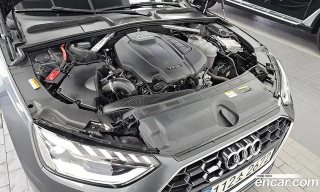 Audi A4 2021 2.0 автомат (гидро), миниатюра 6