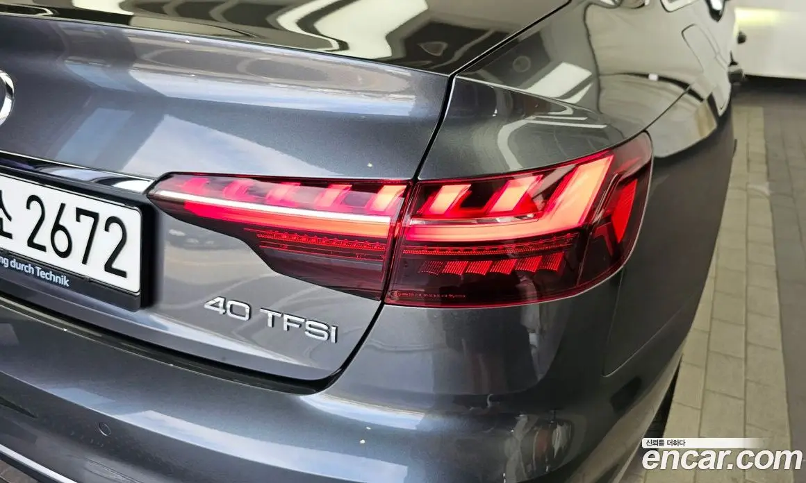 Audi A4 2021 2.0 автомат (гидро), фото 9