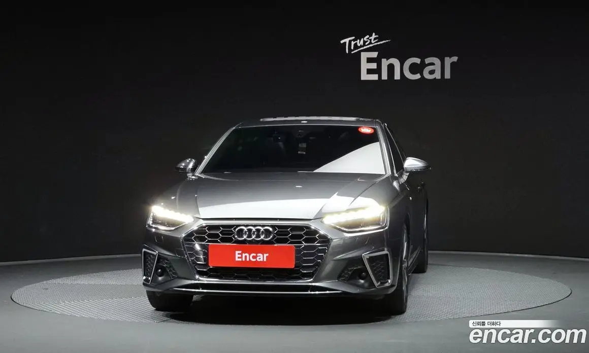 Audi A4 2023 2.0 автомат (гидро), фото 3