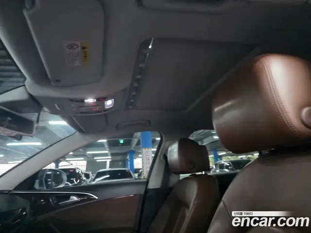 Audi A6 2013 2.0 автомат (гидро), миниатюра 9