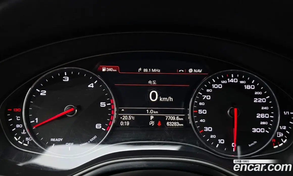 Audi A6 2018 2.0 автомат (гидро), фото 11