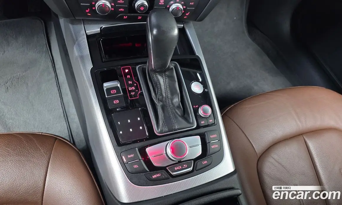 Audi A6 2018 2.0 автомат (гидро), фото 12
