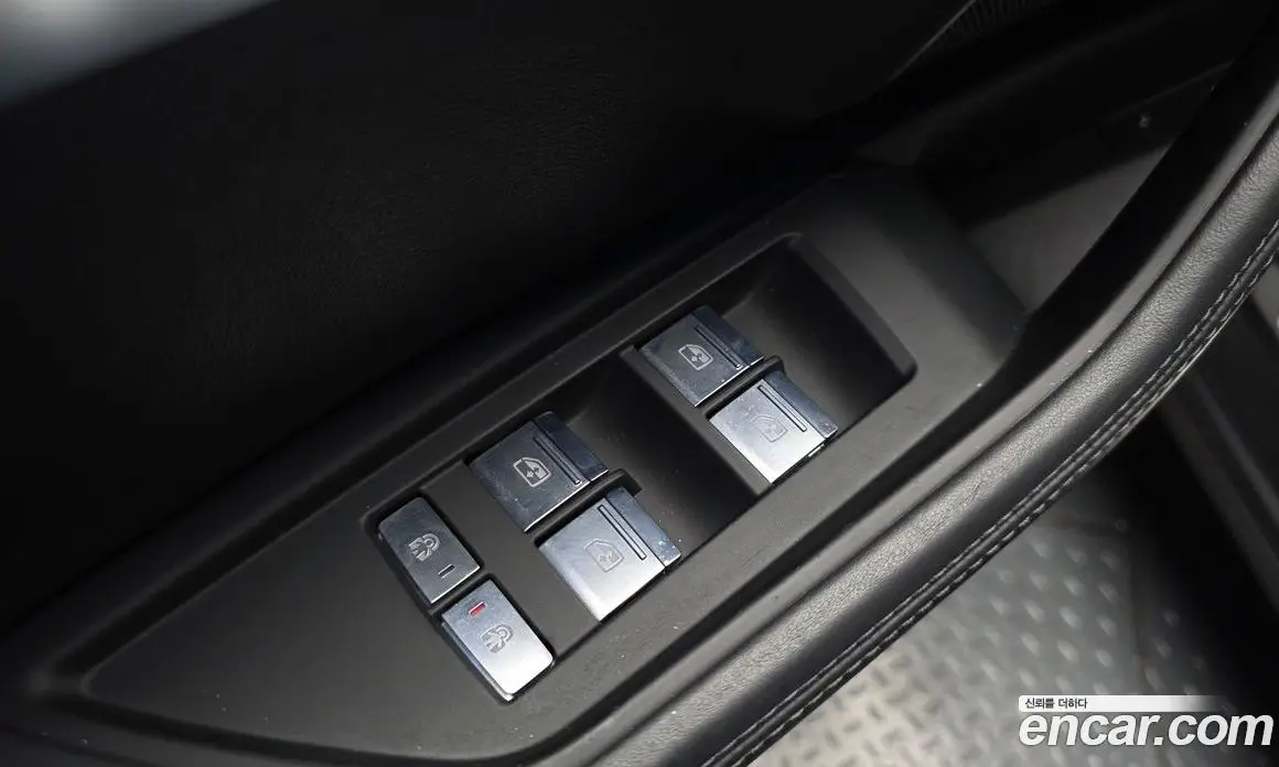 Audi e-tron 2022 0.2 автомат (гидро), фото 36