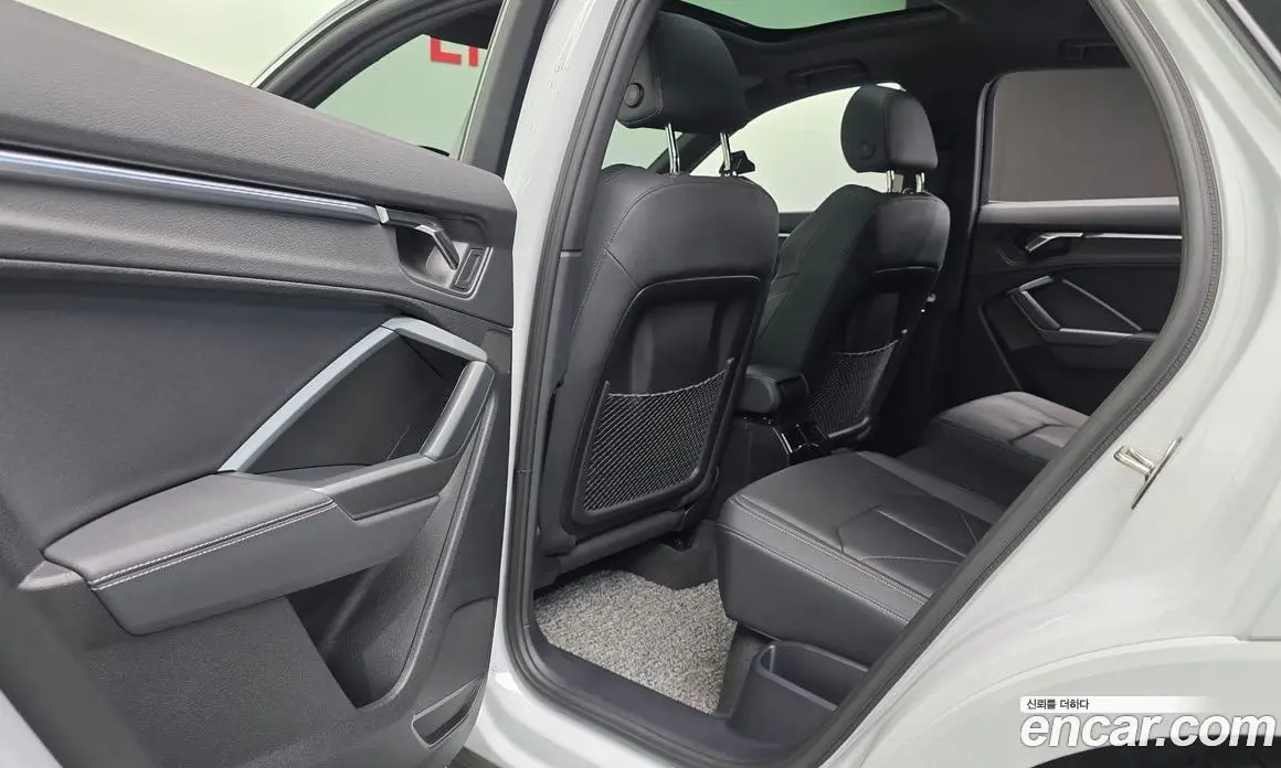 Audi Q3 2023 2.0 автомат (гидро), фото 29