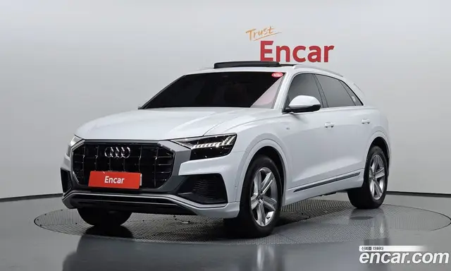 Audi Q8, 2021, 149 445 км