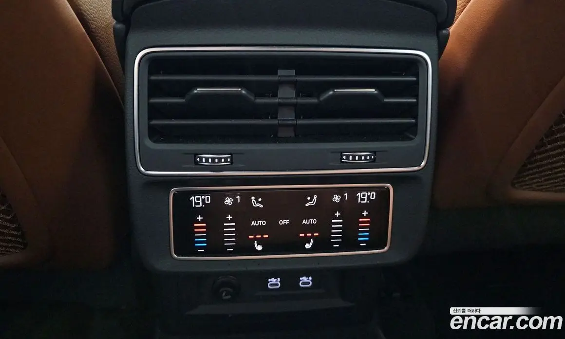 Audi Q8 2021 3.0 автомат (гидро), фото 17