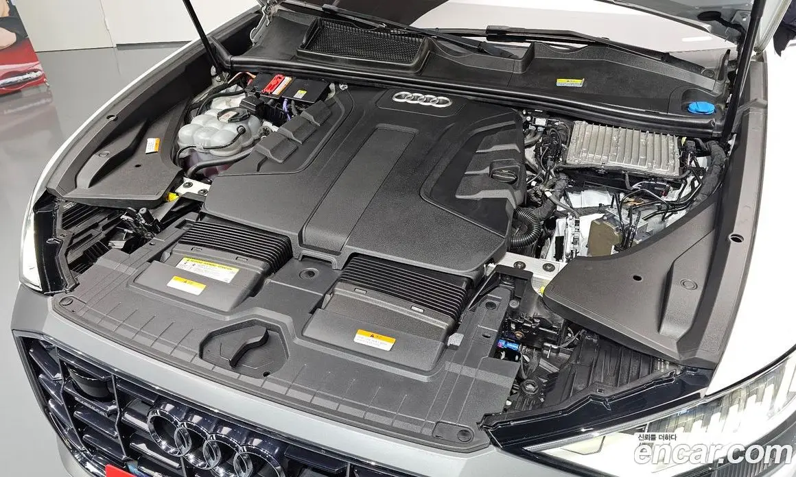 Audi Q8 2021 3.0 автомат (гидро), фото 6