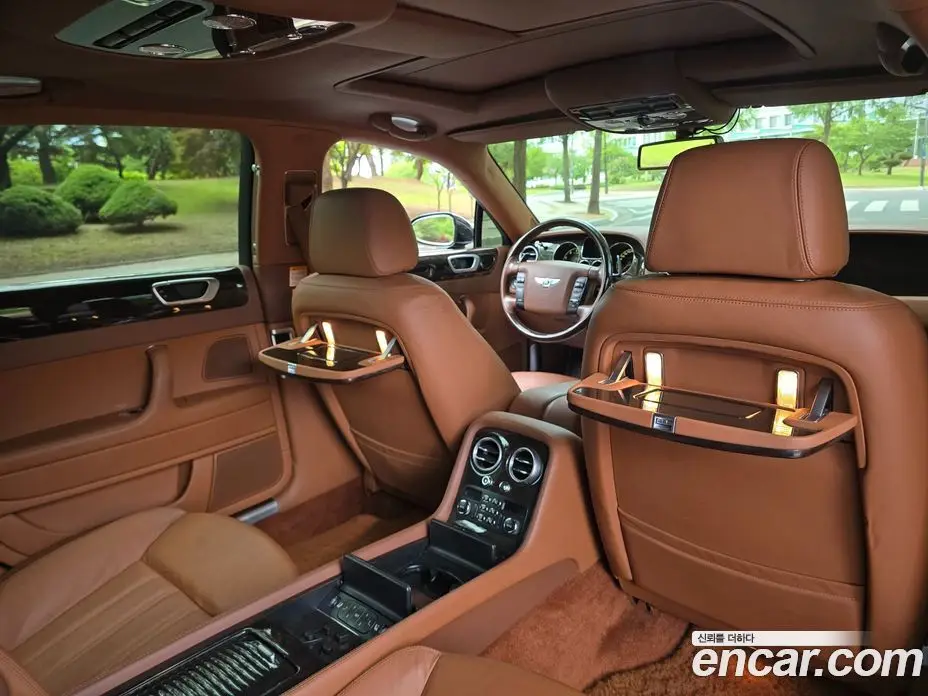 Bentley Flying Spur 2008 6.0 автомат (гидро), фото 15 Bentley Flying Spur 2008 6.0 автомат (гидро), фото 15
