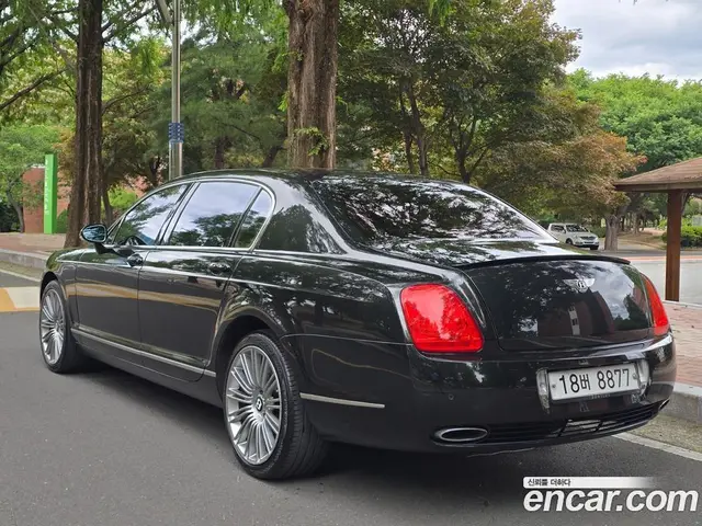 Bentley Flying Spur 2008 6.0 автомат (гидро), миниатюра 5 Bentley Flying Spur 2008 6.0 автомат (гидро), миниатюра 5