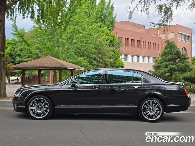Bentley Flying Spur 2008 6.0 автомат (гидро), миниатюра 6 Bentley Flying Spur 2008 6.0 автомат (гидро), миниатюра 6
